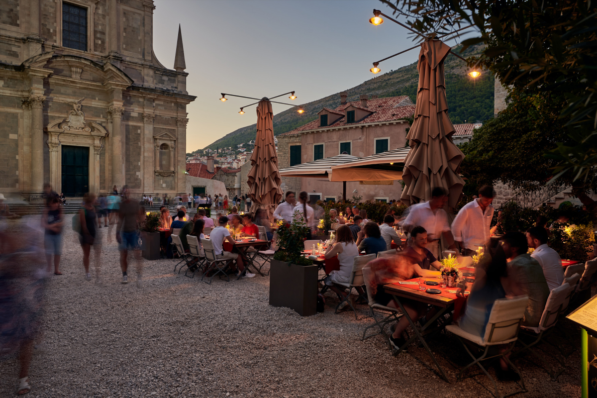 Ruđer Restaurant & Bar